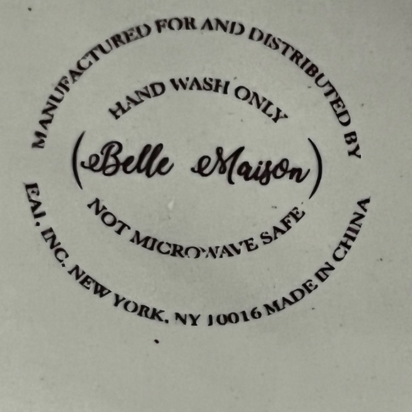 DOG mug mint green a golden/lab puppy in pink bandana 6 gold hearts around it. - Picture 5 of 6